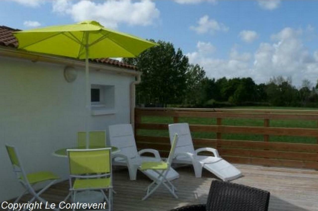הוילה Saint-Julien-des-Landes Le Contrevent מראה חיצוני תמונה
